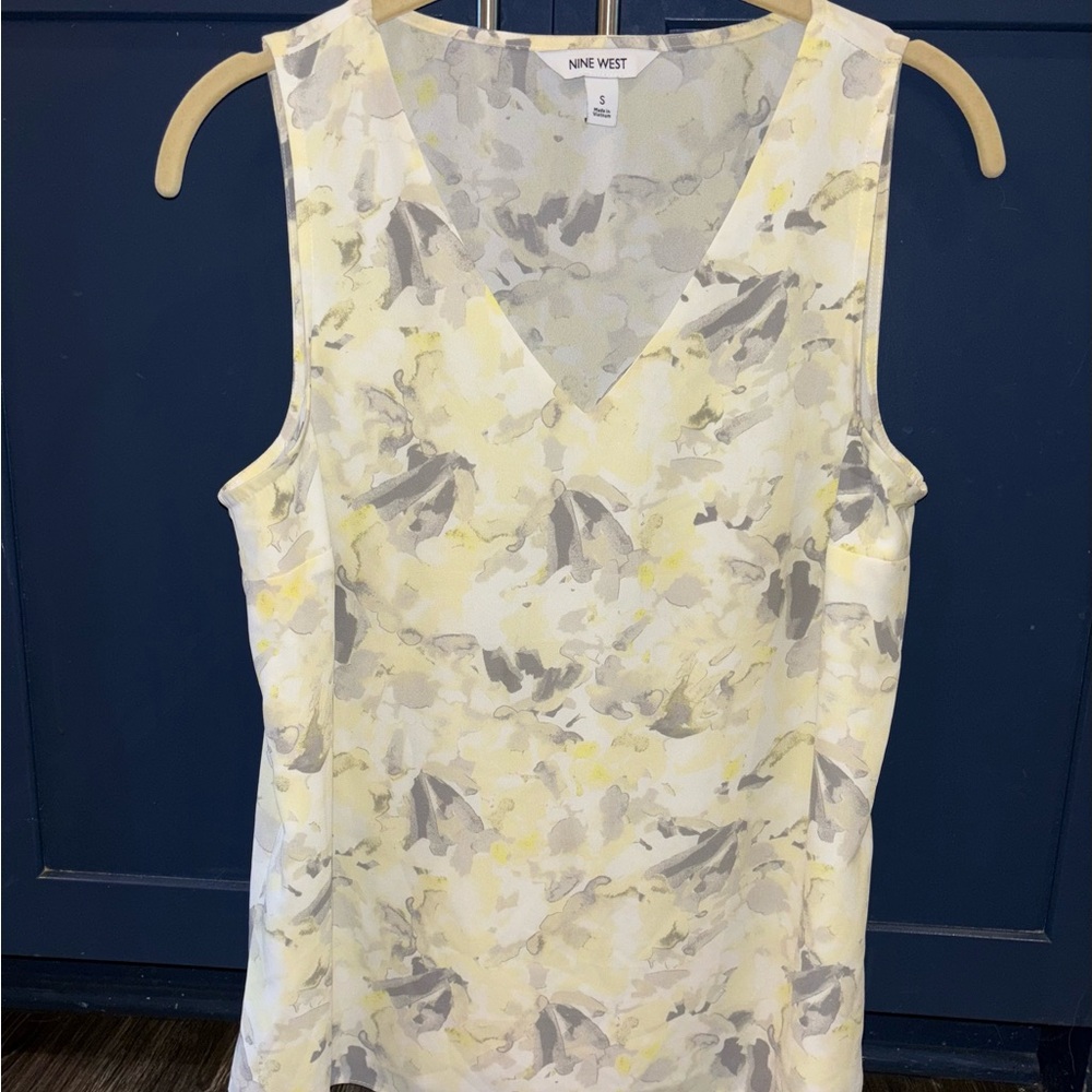 Nine West Yellow and Gray Sleeveless Tank Top